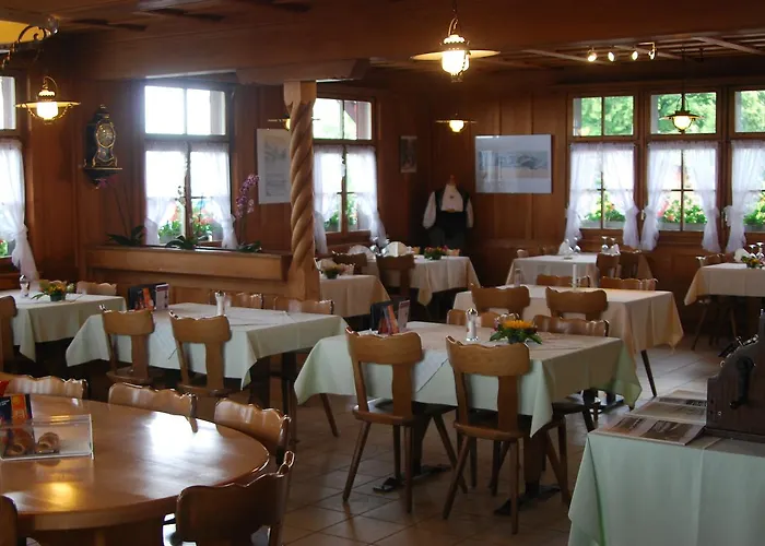 Berggasthof Gurnigelbad Lodge *